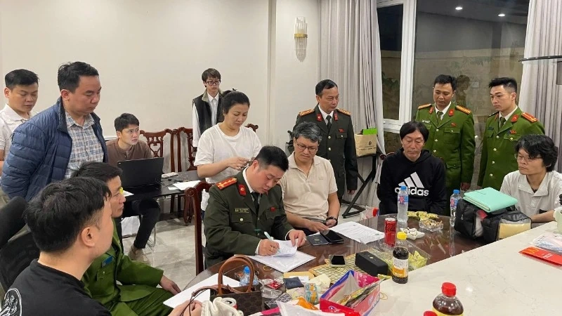 Triệt phá ổ nhóm giả danh cảnh sát Nhật Bản lừa đảo chiếm đoạt 11 tỷ đồng