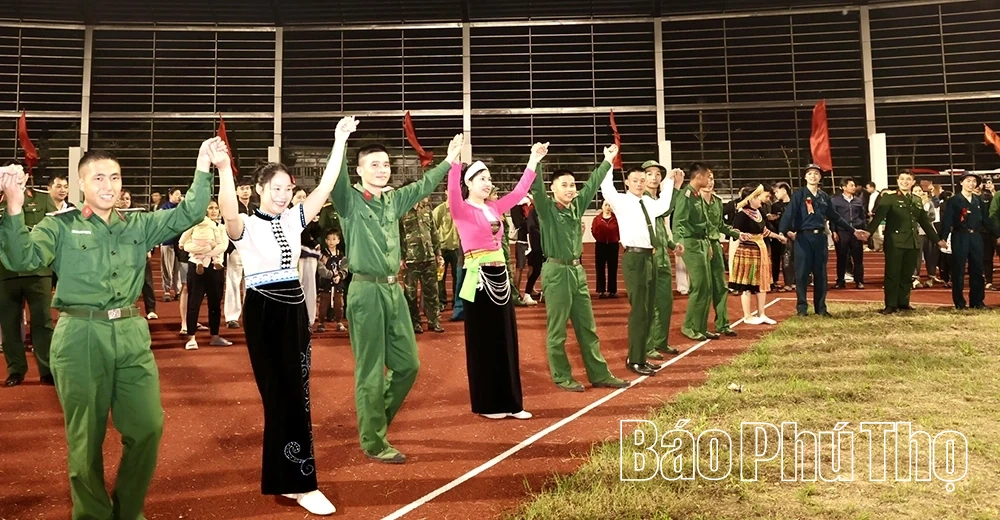 Giao lưu truyền thống “Vinh quang người chiến sĩ”