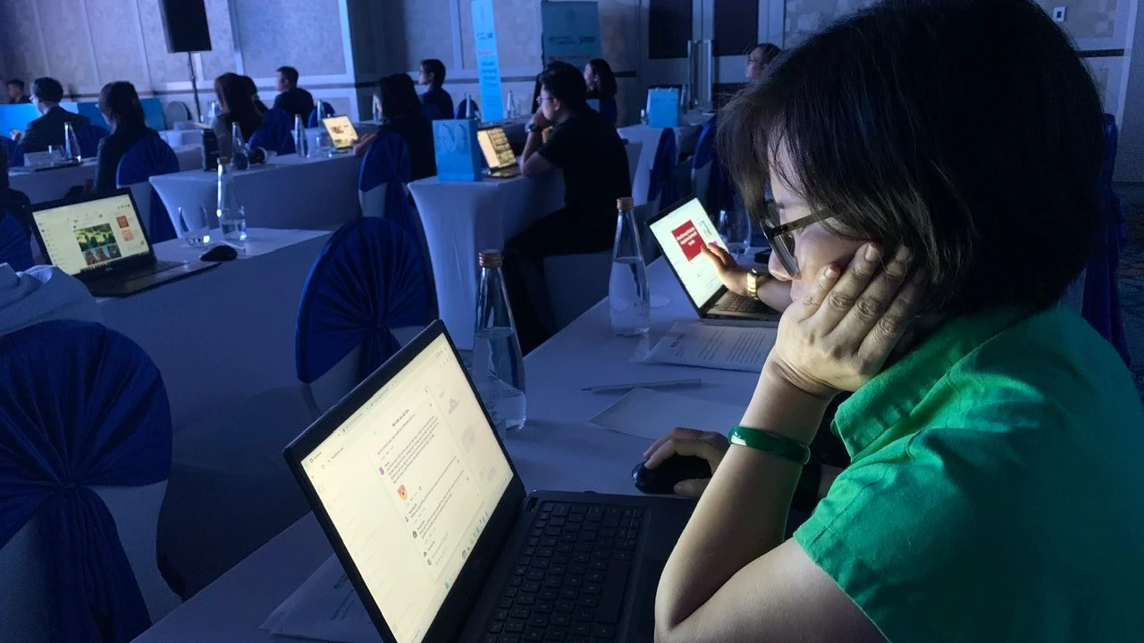 Điểm mặt sát thủ công nghệ hủy hoại thị lực