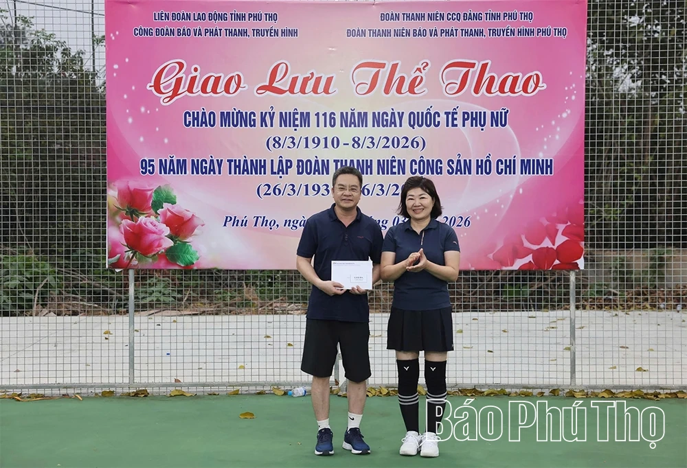 Giao lưu thể thao chào mừng kỷ niệm Ngày Quốc tế Phụ nữ 8/3 và Ngày thành lập Đoàn 26/3