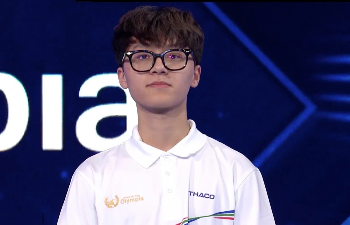 Nam sinh Phú Thọ ngược dòng giành vòng nguyệt quế Olympia