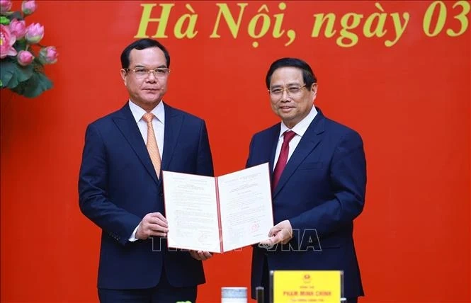 Thủ tướng Phạm Minh Chính trao Quyết định điều động, bổ nhiệm lãnh đạo Đảng ủy Chính phủ và 4 bộ, cơ quan