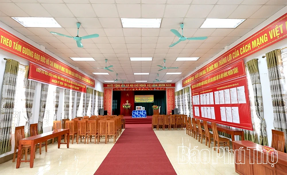 Hướng về ngày hội non sông