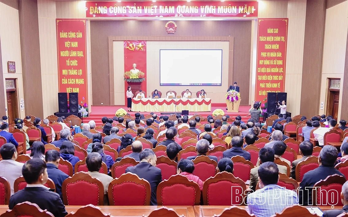 Ứng cử viên ĐBQH khóa XVI tiếp xúc cử tri tại xã Thanh Sơn