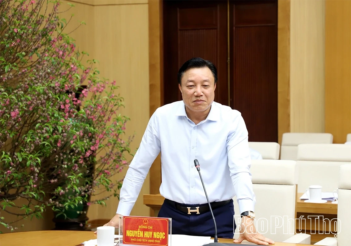 Đẩy mạnh phân cấp, phân quyền cho giám đốc, thủ trưởng các sở, ngành, địa phương