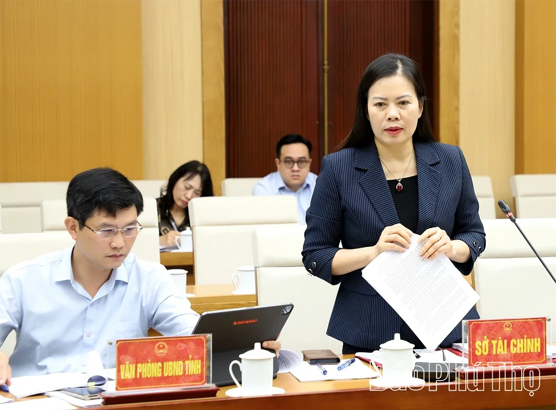 Đẩy mạnh phân cấp, phân quyền cho giám đốc, thủ trưởng các sở, ngành, địa phương