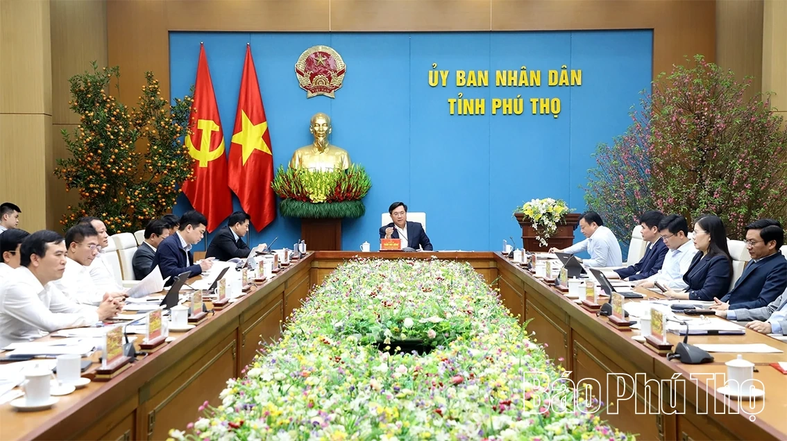 Đẩy mạnh phân cấp, phân quyền cho giám đốc, thủ trưởng các sở, ngành, địa phương