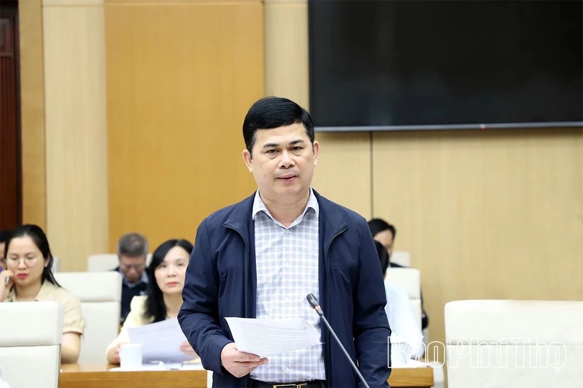 Đẩy mạnh phân cấp, phân quyền cho giám đốc, thủ trưởng các sở, ngành, địa phương