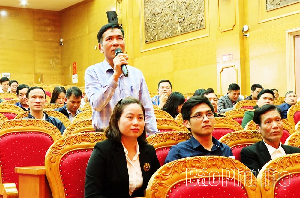 Ứng cử viên ĐBQH khóa XVI Đơn vị bầu cử số 3 tiếp xúc cử tri