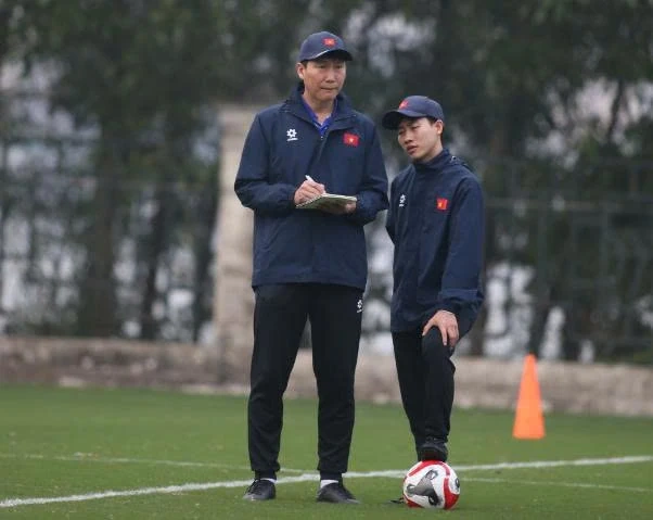 Danh sách tuyển Việt Nam: Thử nghiệm và toan tính cho các mục tiêu