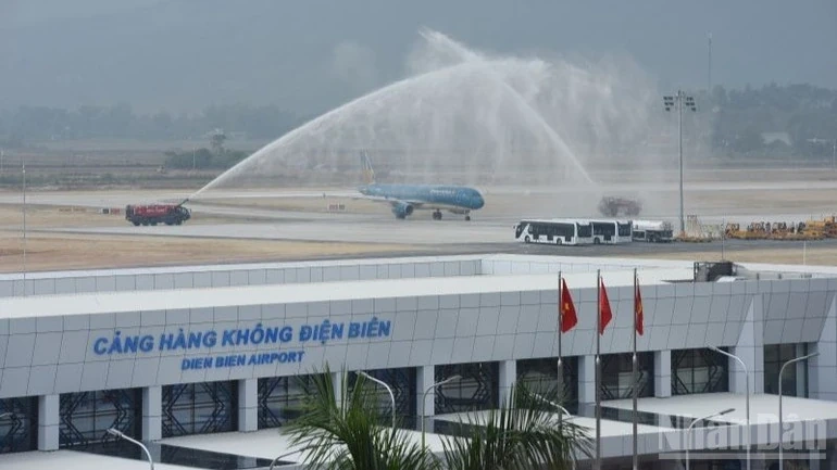 Bổ sung chuyến bay kết nối Hà Nội-Điện Biên trong dịp Lễ hội Hoa ban