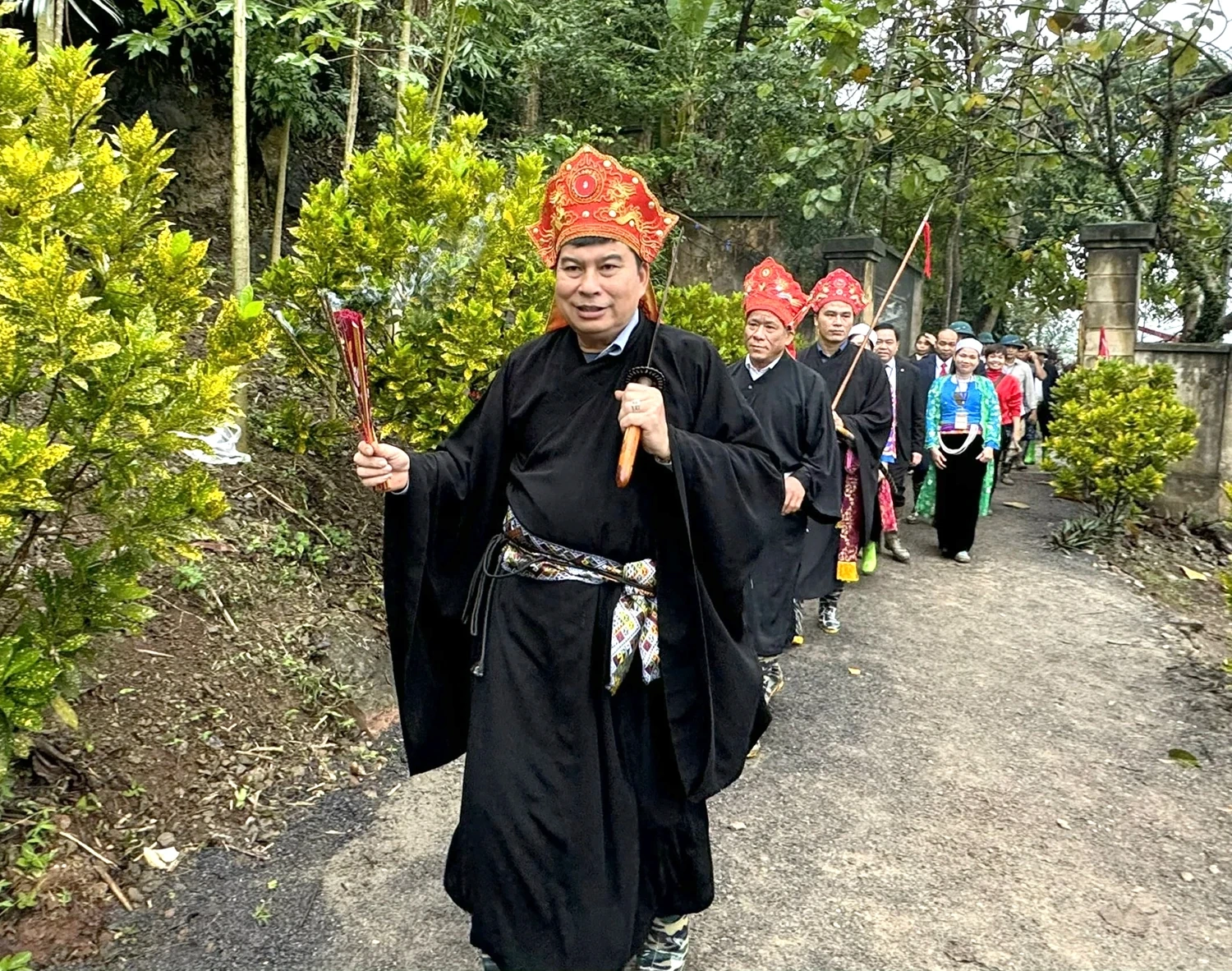 Độc đáo lễ hội Khai hạ Mường Vang