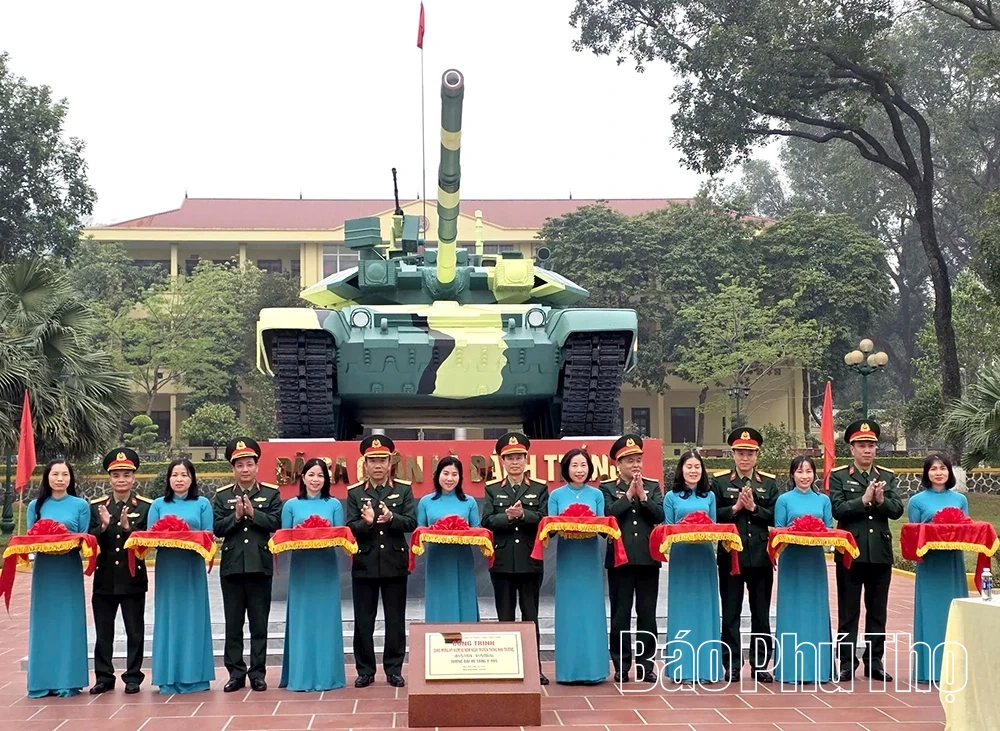 Trường Trung cấp Kỹ thuật Tăng thiết giáp ra quân huấn luyện chiến sĩ mới