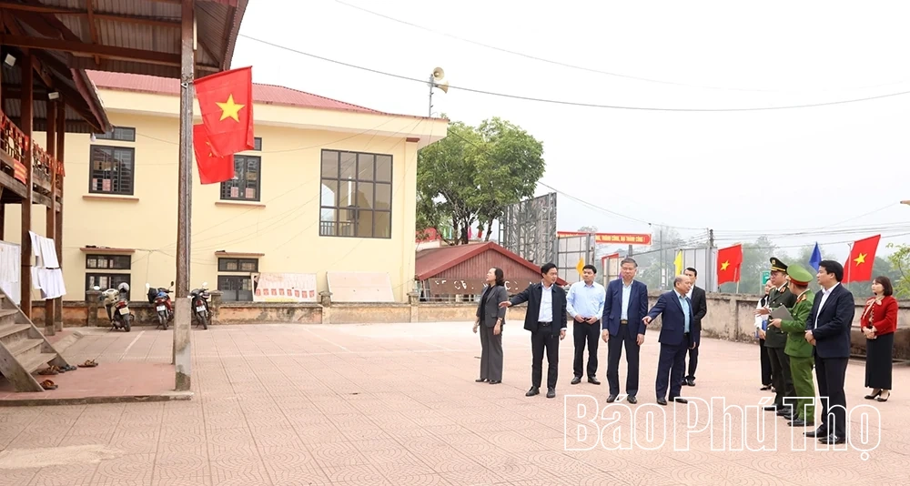 Chủ tịch HĐND tỉnh Bùi Đức Hinh khảo sát, nắm tình hình công tác chuẩn bị bầu cử