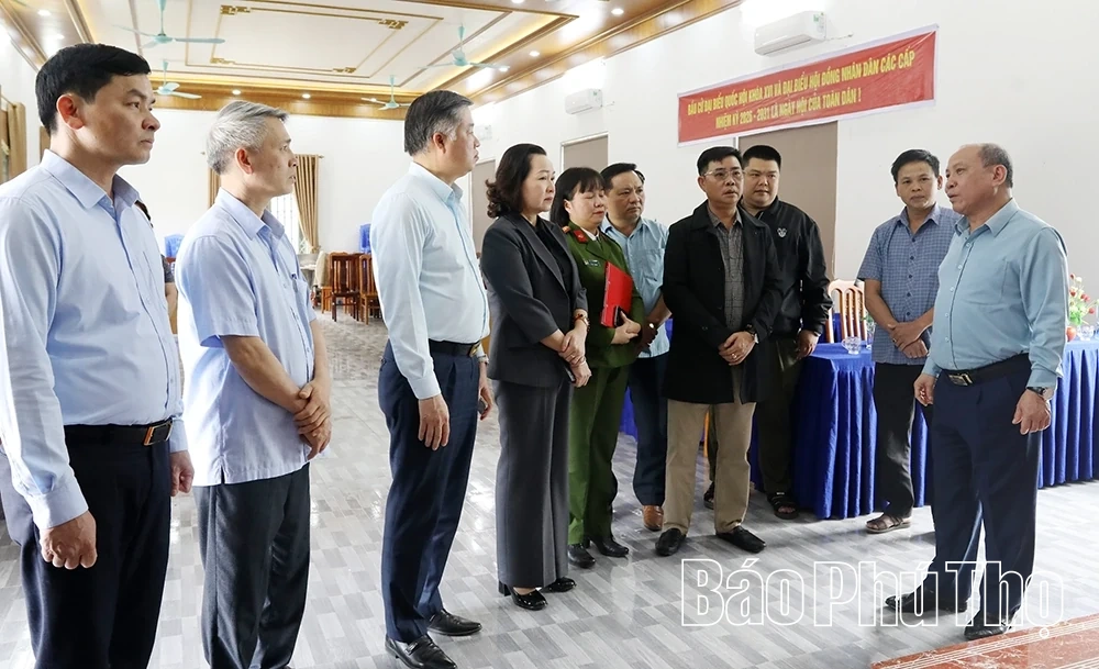 Chủ tịch HĐND tỉnh Bùi Đức Hinh khảo sát, nắm tình hình công tác chuẩn bị bầu cử