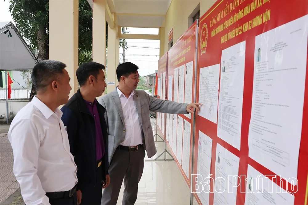 Lãnh đạo tỉnh dự lễ khai mạc và bỏ phiếu bầu cử đại biểu Quốc hội và đại biểu HĐND các cấp