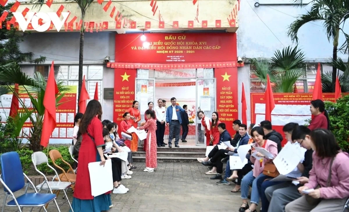 Cảnh báo nguy cơ lộ, lọt thông tin cá nhân khi đăng ảnh thẻ cử tri lên mạng xã hội