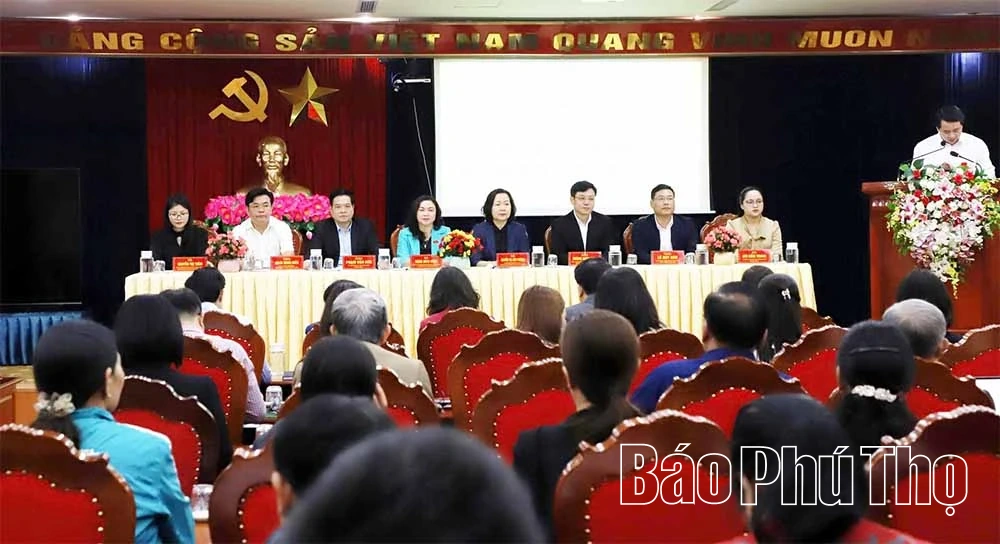 Các ứng cử viên đại biểu HĐND tỉnh tiếp xúc cử tri tại xã Lạc Thủy và Cao Dương