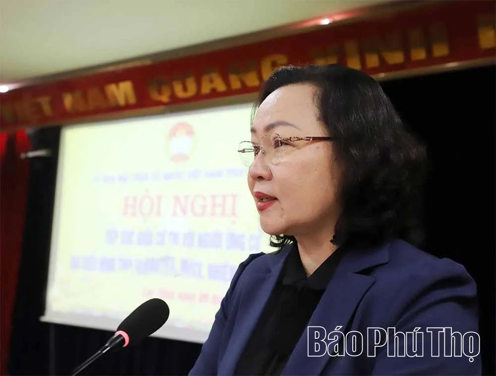 Các ứng cử viên đại biểu HĐND tỉnh tiếp xúc cử tri tại xã Lạc Thủy và Cao Dương