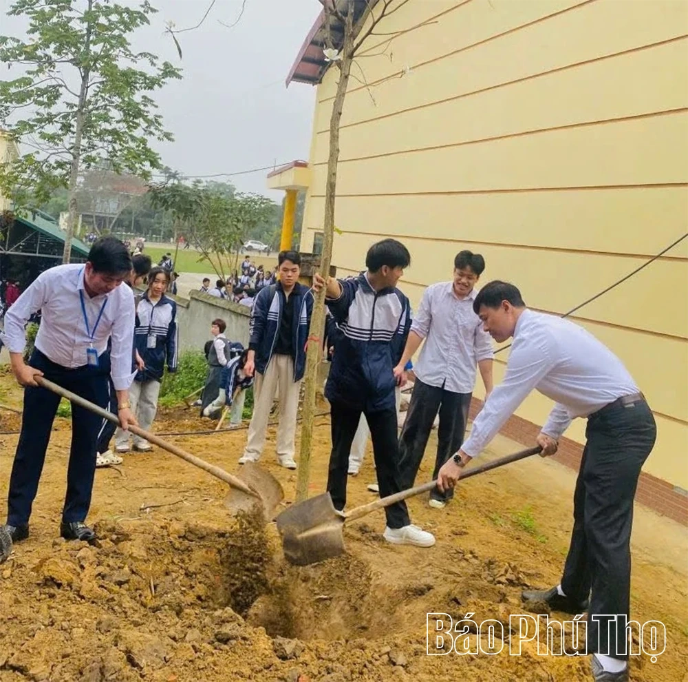 Đổi mới từ ngôi trường miền núi