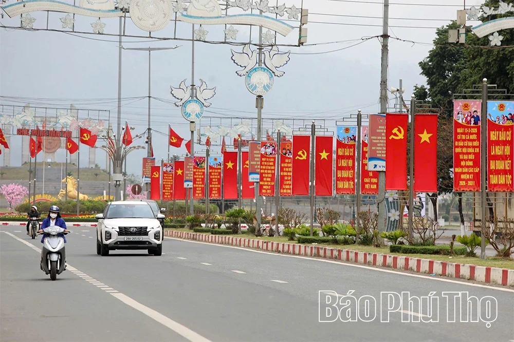 Đẩy mạnh tuyên truyền trực quan cho ngày bầu cử