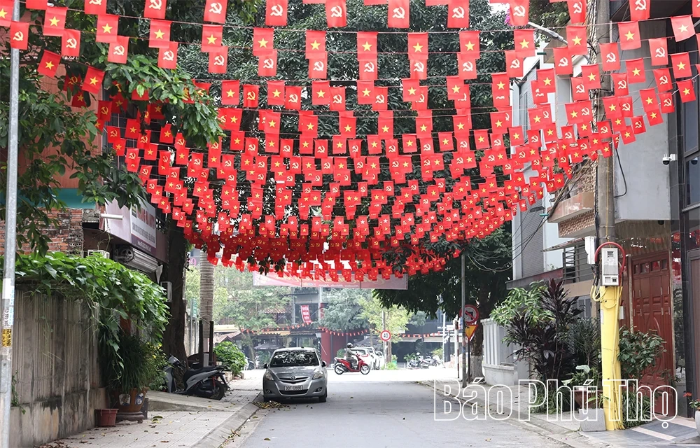 Đẩy mạnh tuyên truyền trực quan cho ngày bầu cử