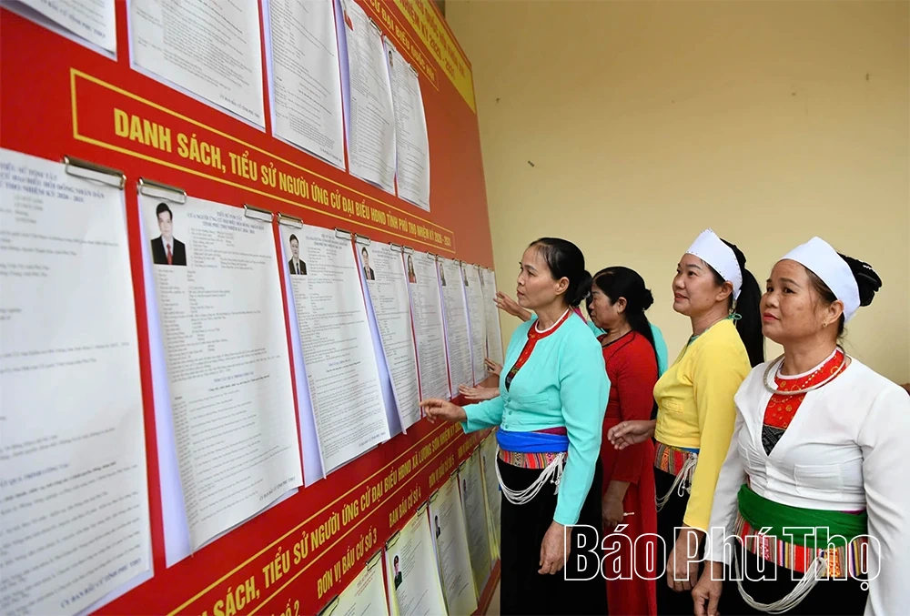 Đẩy mạnh tuyên truyền trực quan cho ngày bầu cử