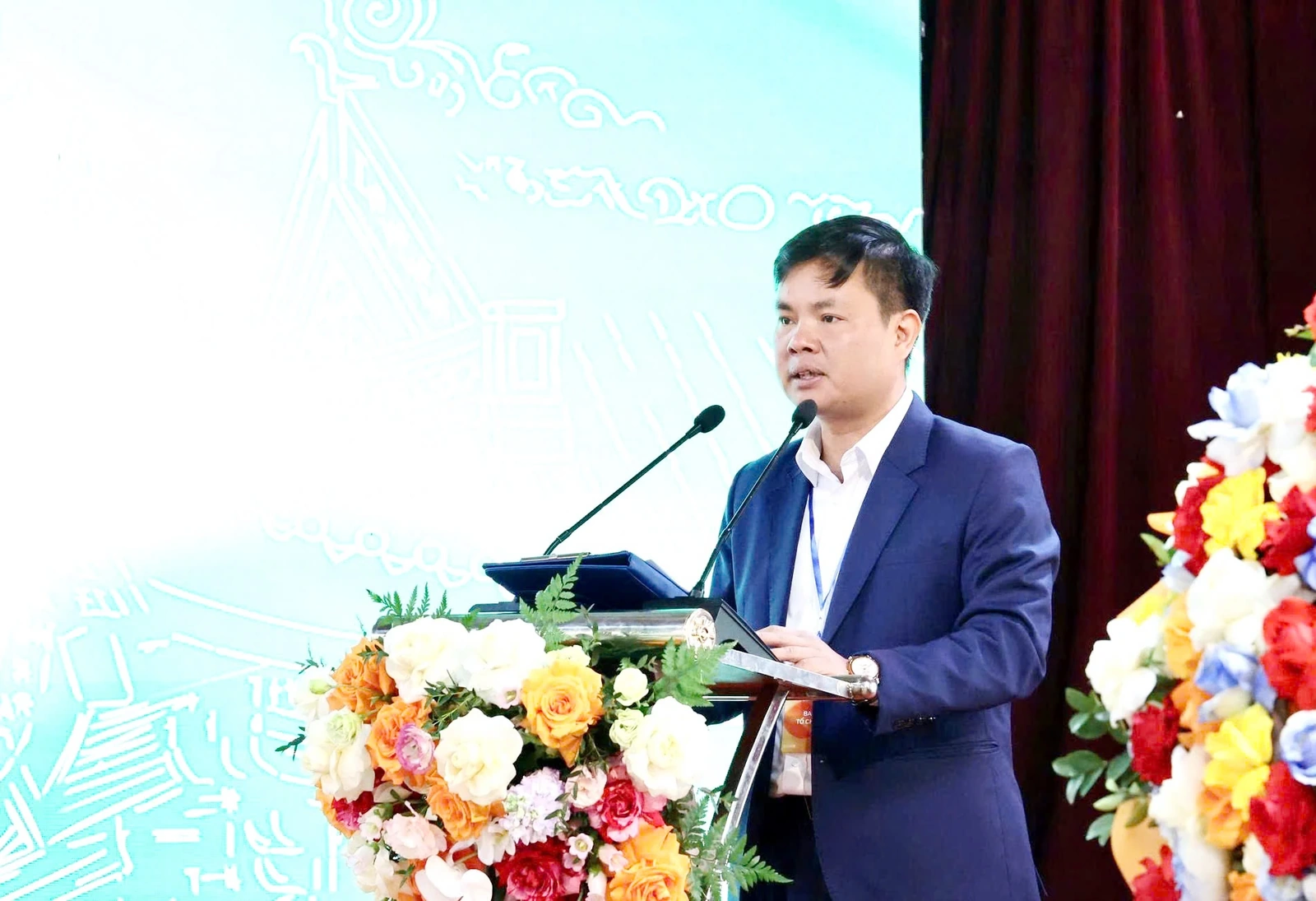 Ra mắt Câu lạc bộ “Niềm tin số Đất Tổ”