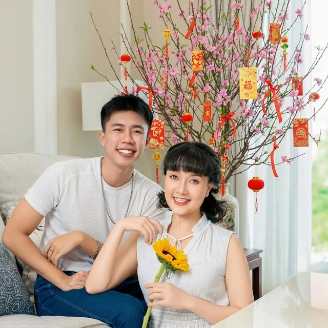 Cuộc sống kín tiếng của Táo bà Vân Dung ở tuổi 51