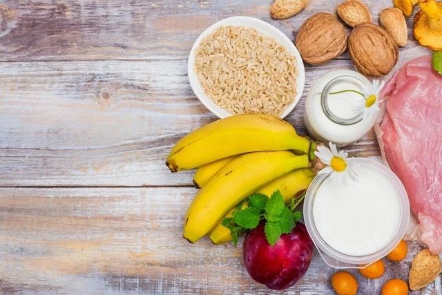 Khó ngủ, mất ngủ nên ăn uống thế nào?