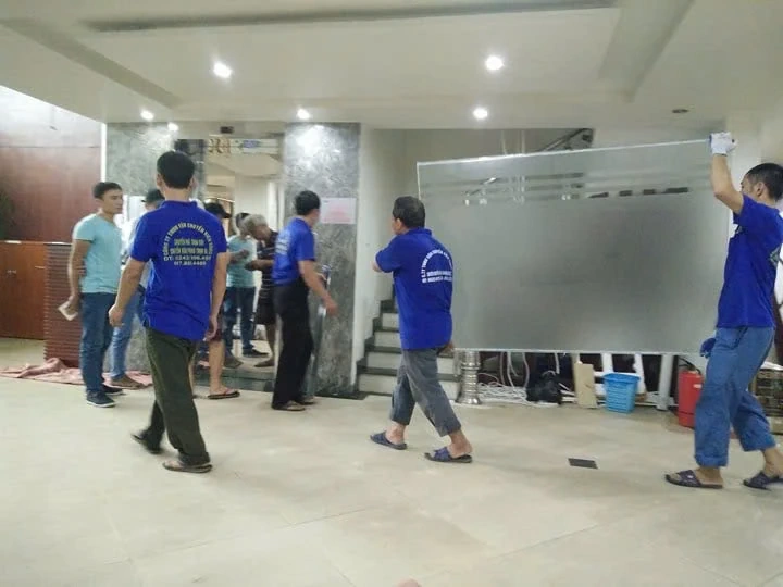 Chuyển Nhà Thảnh Thơi Tại Hà Nội: Chọn Ngay Kiến Vàng - Nhanh, Rẻ, An Toàn chuyennhacucre.com