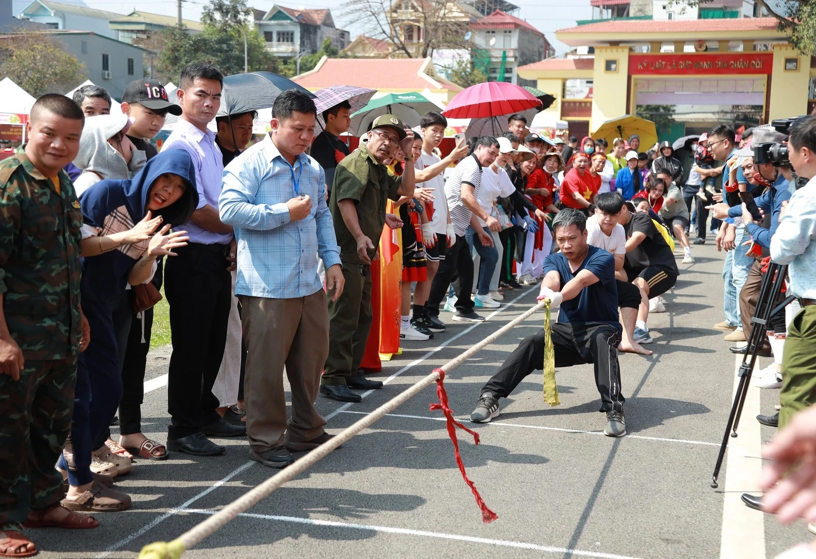Rộn ràng hội xuân xứ Mường