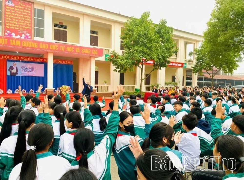 Gieo hạt yêu thương từ bài học kỹ năng sống