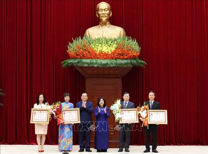 Đưa tinh thần và khí thế Đại hội XIV của Đảng vào công việc hàng ngày