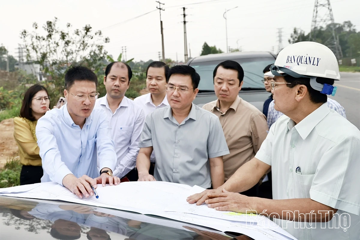 Phó Chủ tịch UBND tỉnh Vũ Việt Văn kiểm tra tiến độ thực hiện một số dự án giao thông