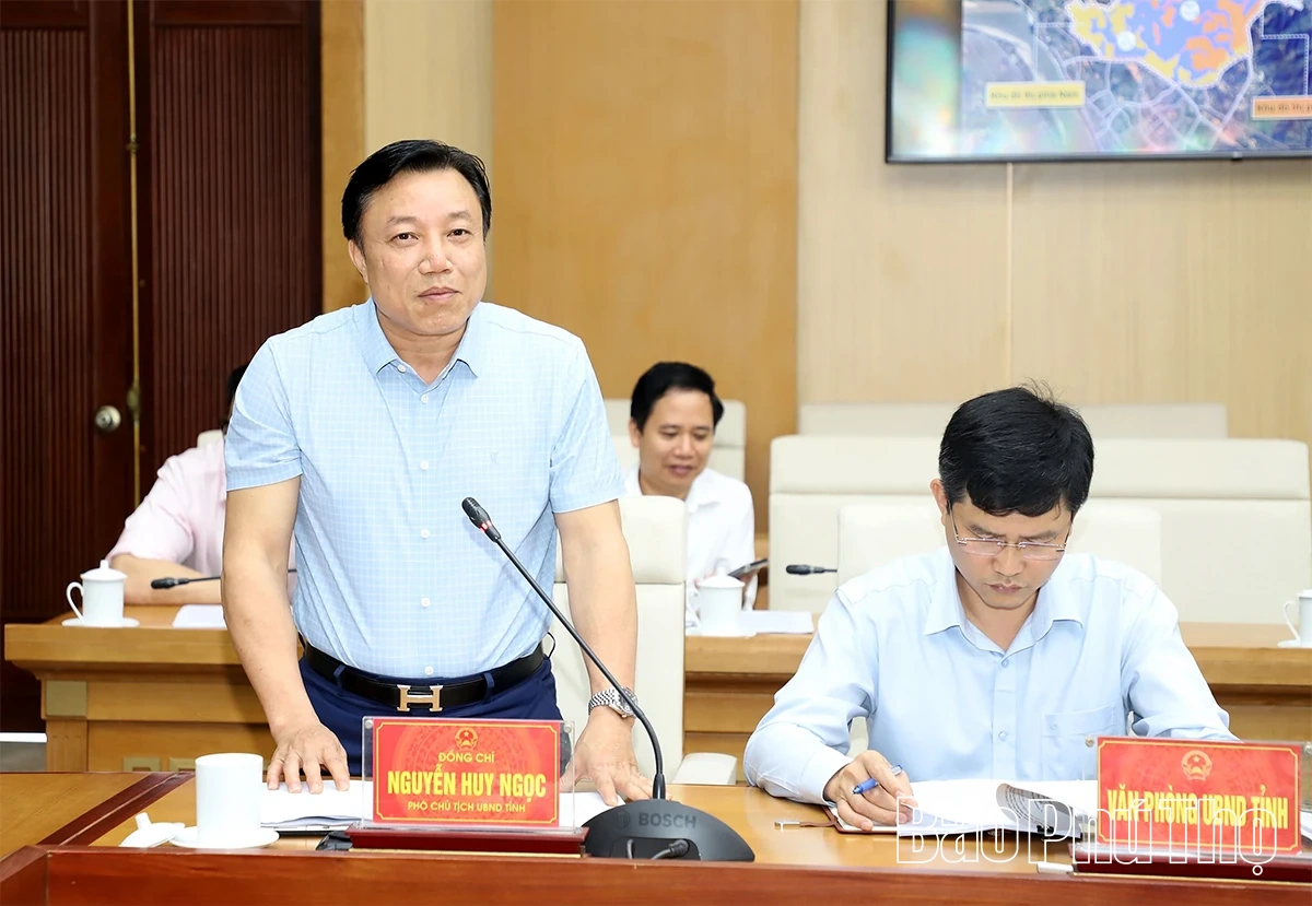 Tháo gỡ vướng mắc, thúc đẩy dự án đường sắt Lào Cai - Hà Nội - Hải Phòng và Khu dịch vụ, đô thị, văn hóa, thể thao, sân golf Ao Châu