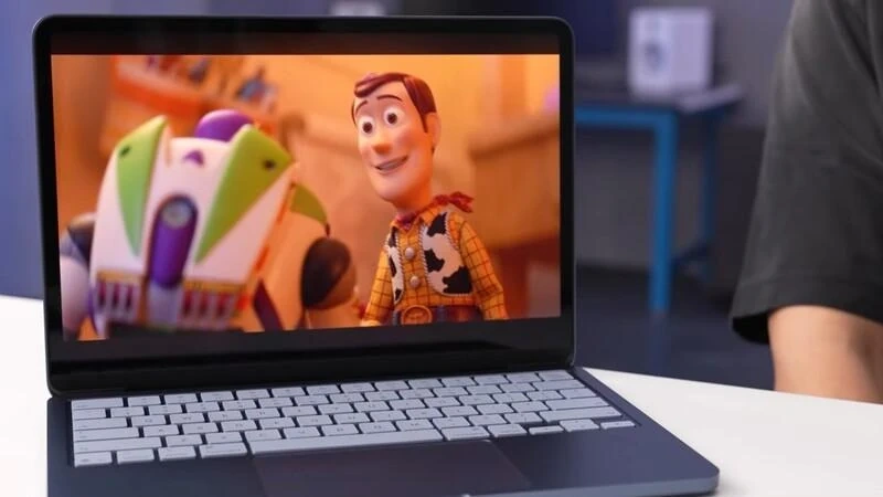 MacBook Neo dùng chip A18 Pro: Liệu hiệu năng có đủ cho nhu cầu học tập và làm việc?