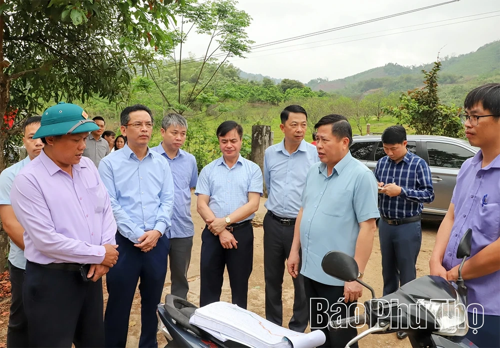 Phải gỡ “nút thắt” giải phóng mặt bằng, đẩy nhanh tiến độ dự án phát triển kinh tế - xã hội vùng chuyển dân sông Đà