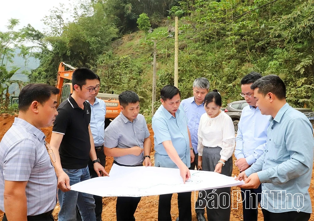 Phải gỡ “nút thắt” giải phóng mặt bằng, đẩy nhanh tiến độ dự án phát triển kinh tế - xã hội vùng chuyển dân sông Đà