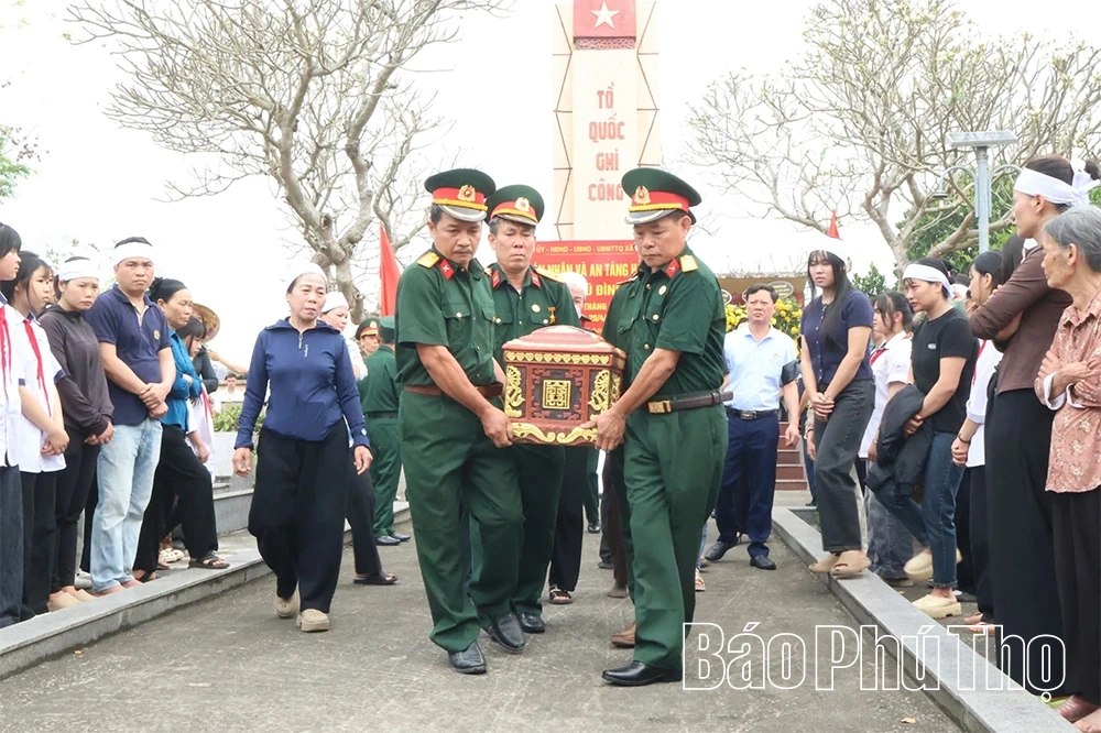 Đón nhận, truy điệu và an táng hài cốt liệt sĩ Vũ Đình Tân