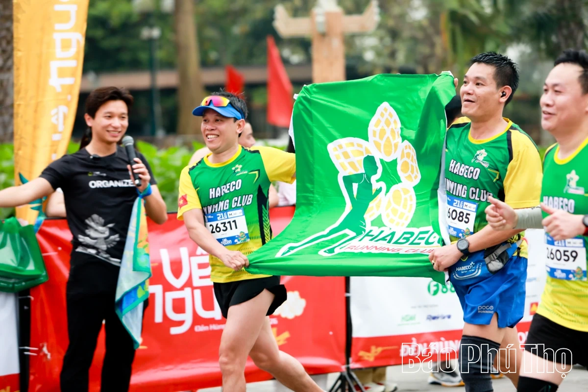 Rực rỡ sắc màu Marathon Đền Hùng “Về Nguồn” 2026