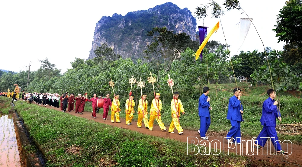 Giữ hồn Mường Khênh qua lễ hội Đình Khênh