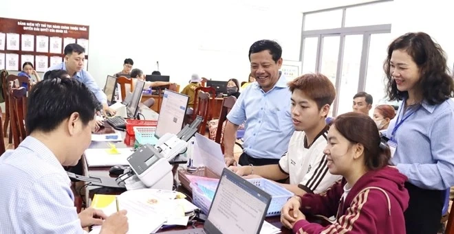 Sắp xếp, giải quyết chế độ cho người hoạt động không chuyên trách trước hạn chót 31/5