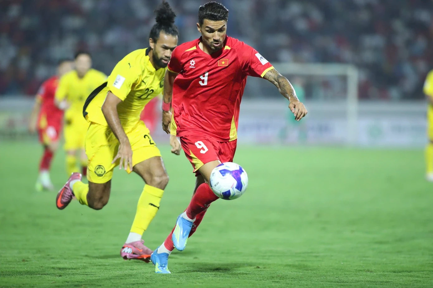 HLV tuyển Malaysia bị kêu gọi từ chức sau trận thua Việt Nam