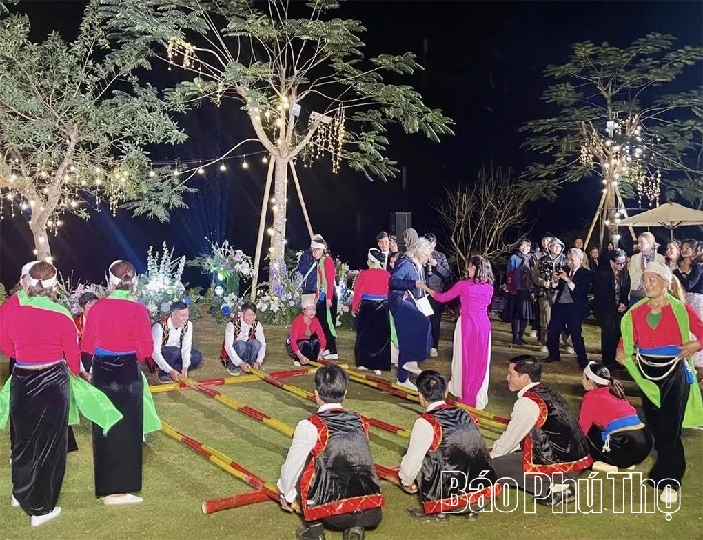 Hấp dẫn điểm đến trên vịnh Hiền Lương