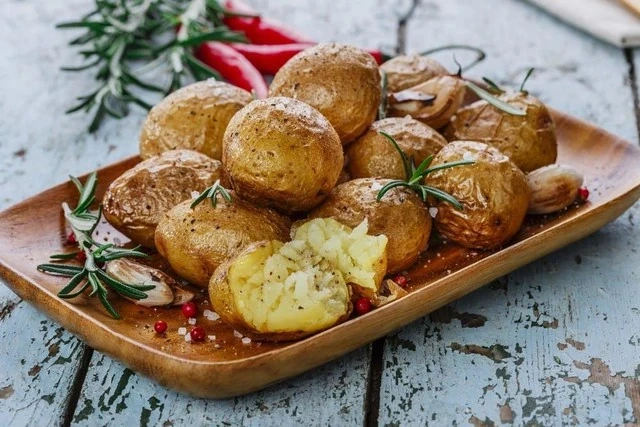 6 loại rau củ quả ăn cả vỏ giúp hấp thu trọn vẹn dưỡng chất