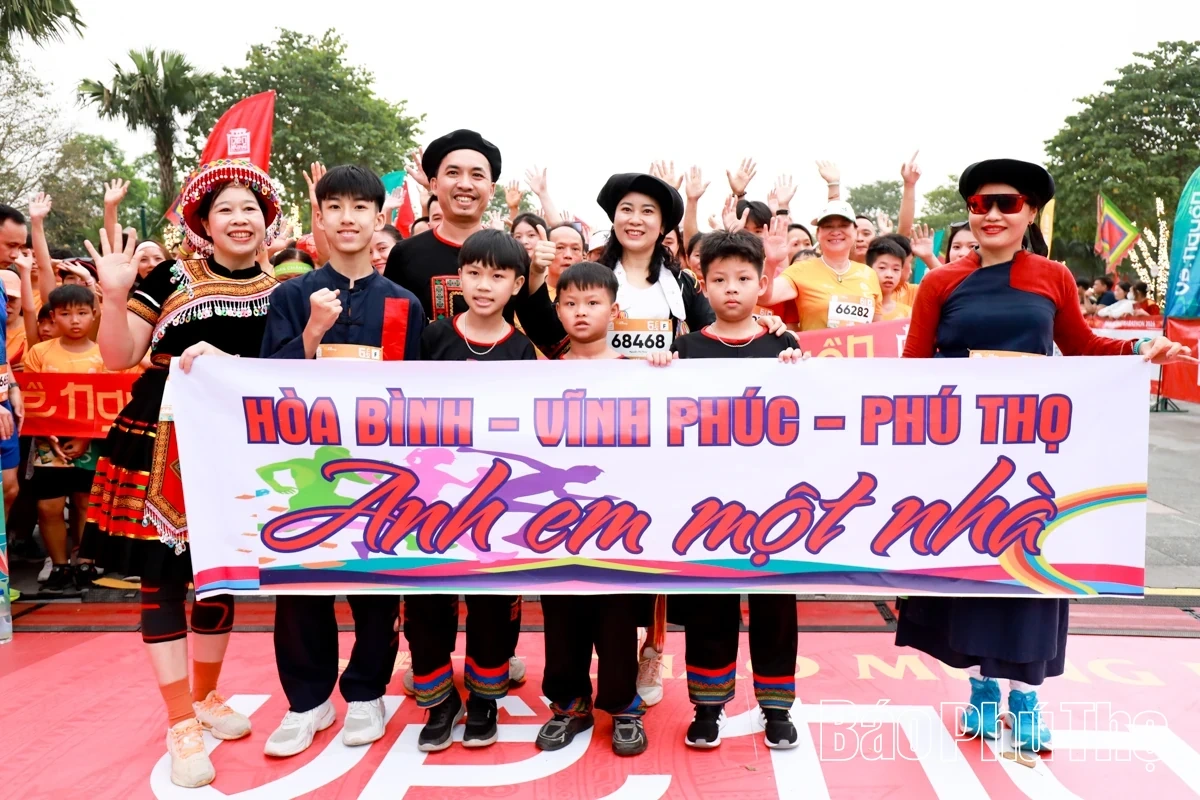 Vibrant Colors of the 2026 Back to the Roots Hung Temple Marathon