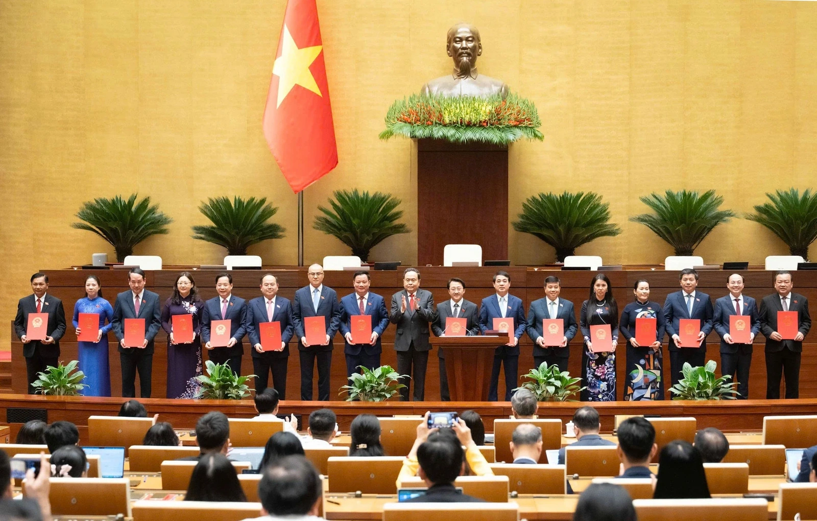 Ratification of Provincial Party Secretary Pham Dai Duong as Head of the 16th National Assembly Delegation of Phu Tho Province