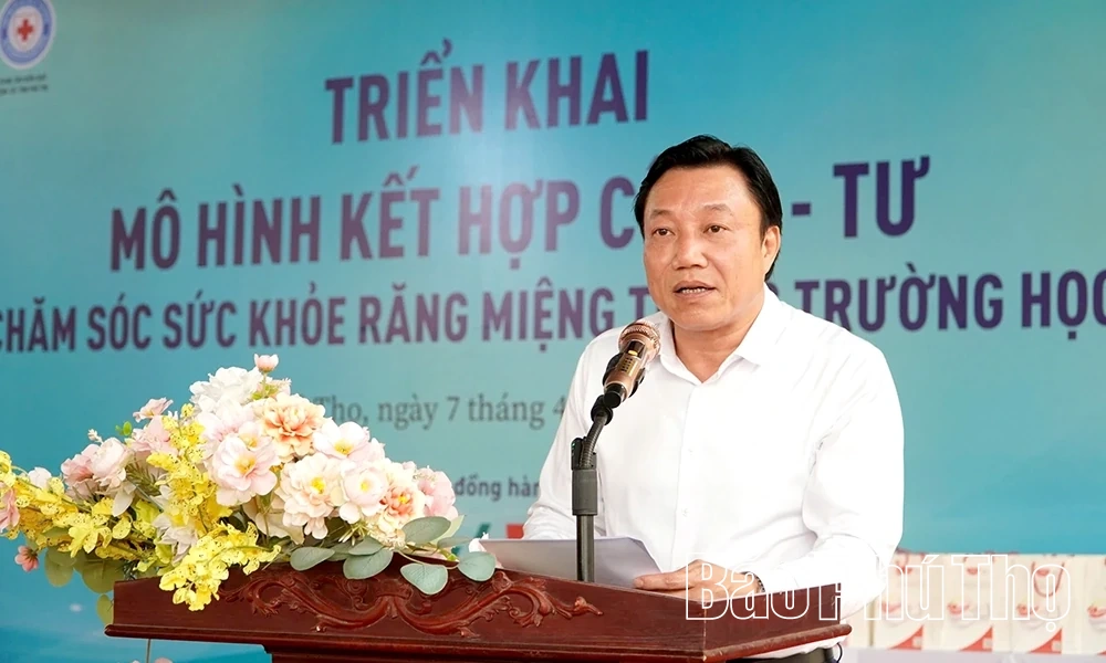 Triển khai mô hình kết hợp công tư chăm sóc răng miệng trong trường học