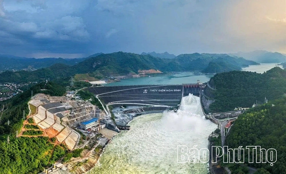 “Sắc màu Du lịch Đất Tổ”